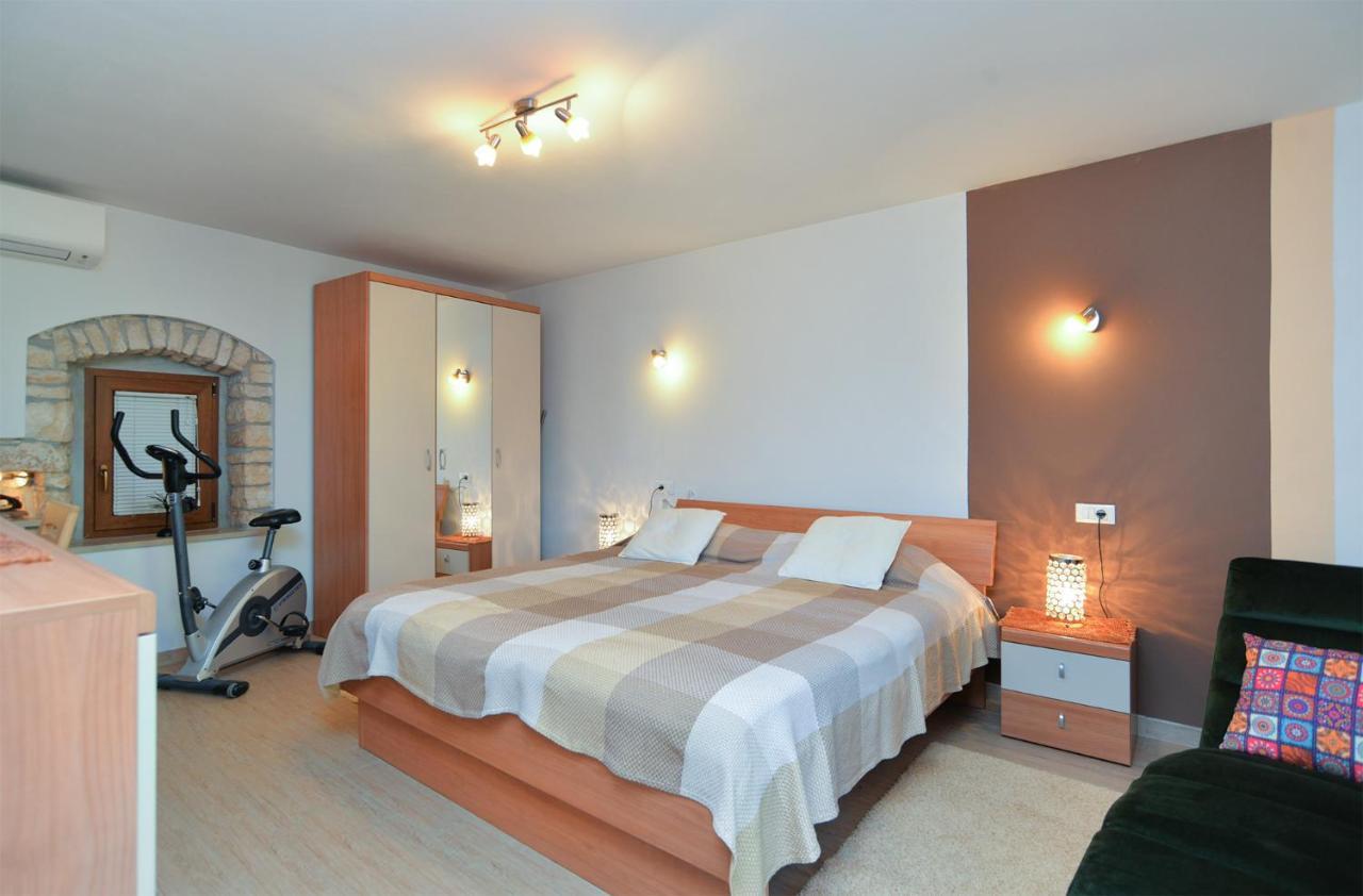 House 2125 Holiday home Sosici
